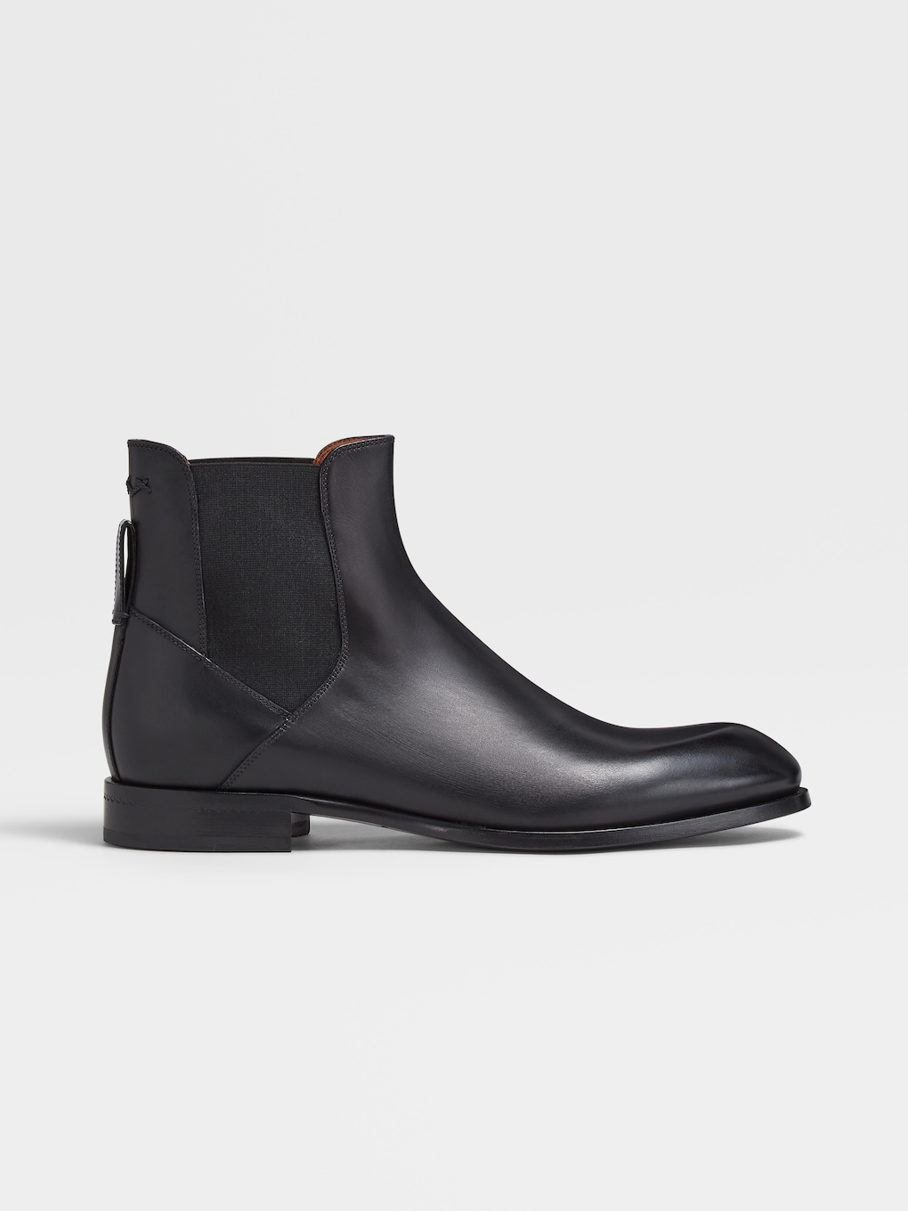 Buy Chelsea Boot - Black Colour for Men Online UK 10 / US 11 / EUR 44 / Black