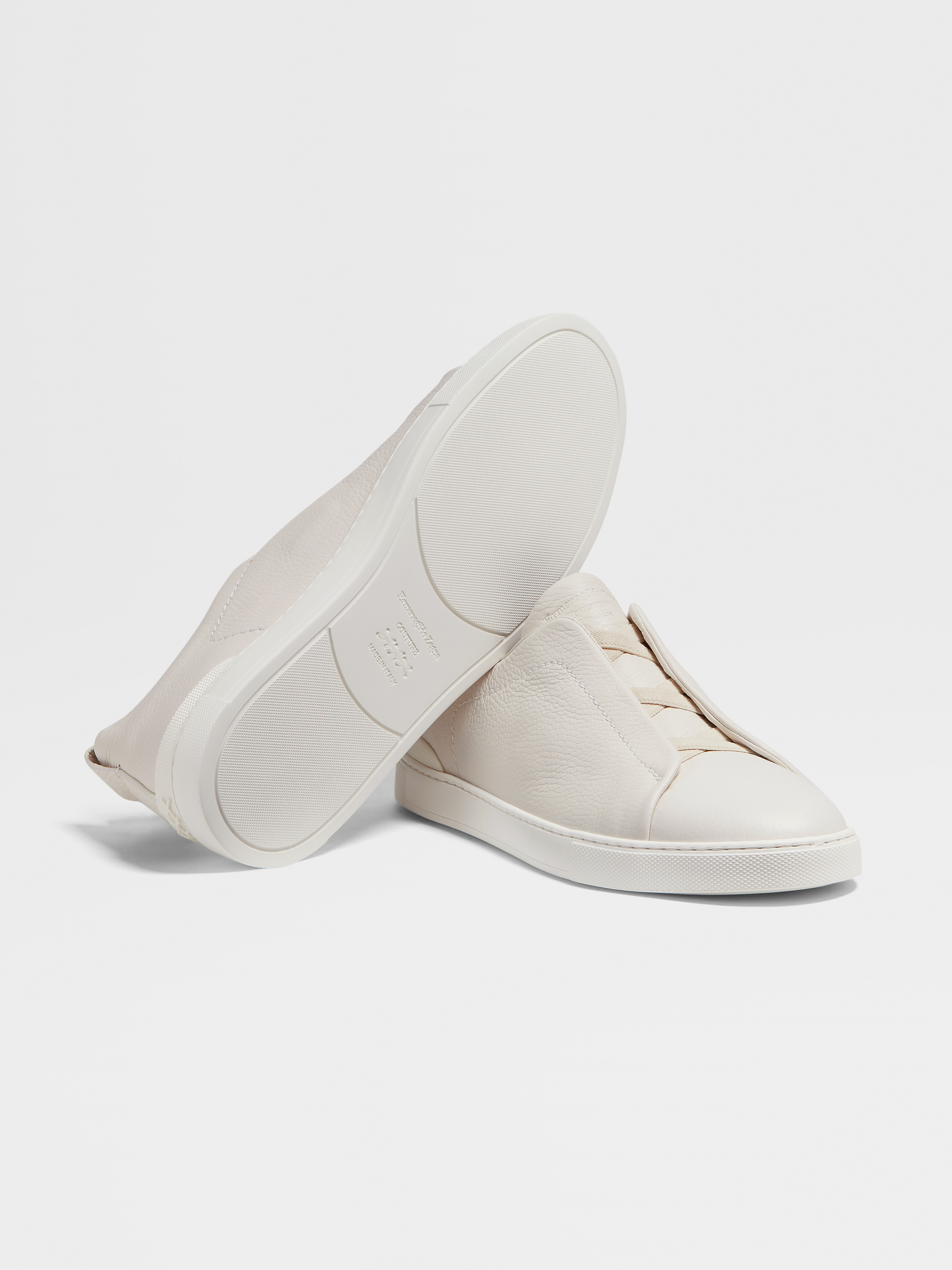 triple stitch sneaker