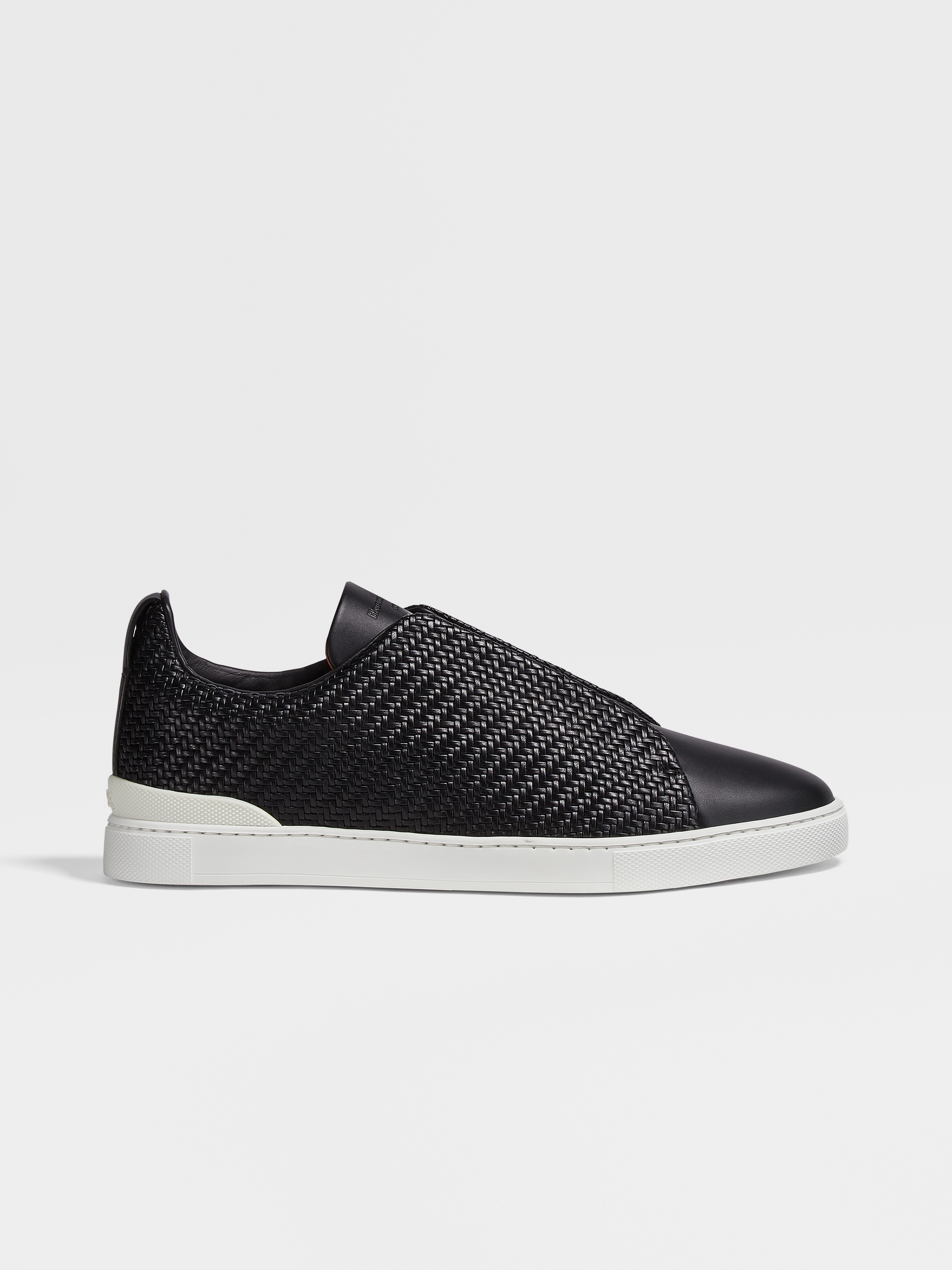triple stitch sneaker