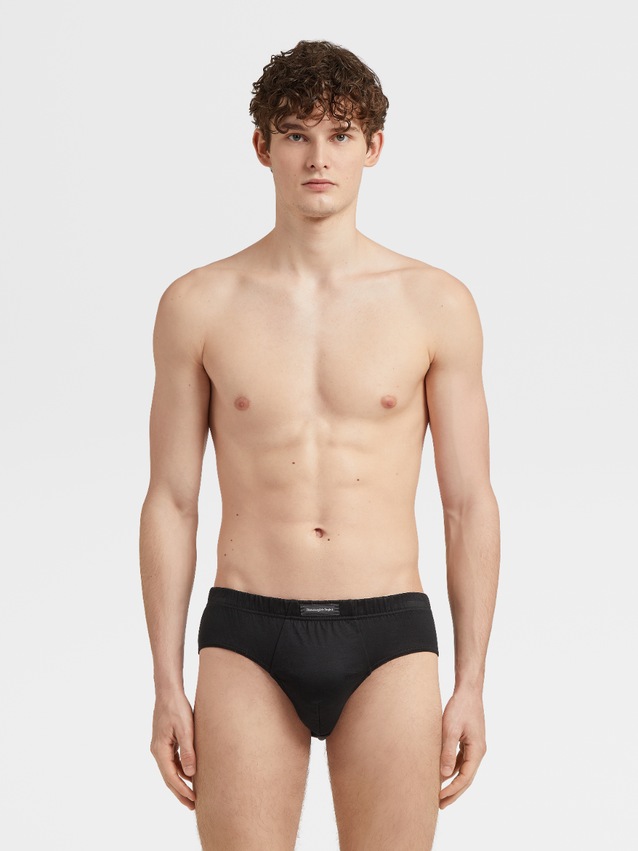 Ropa interior, calcetines y piyamas para hombre | Zegna