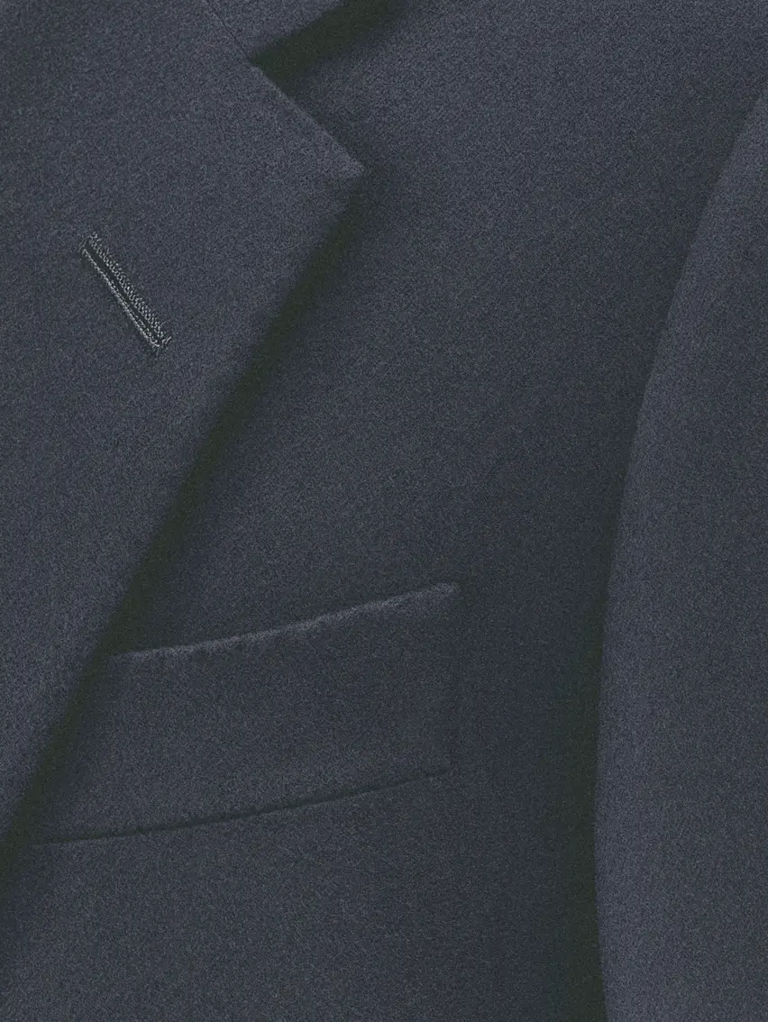 Herrenjacke im Torino-Stil von ZEGNA an einem Mannequin.