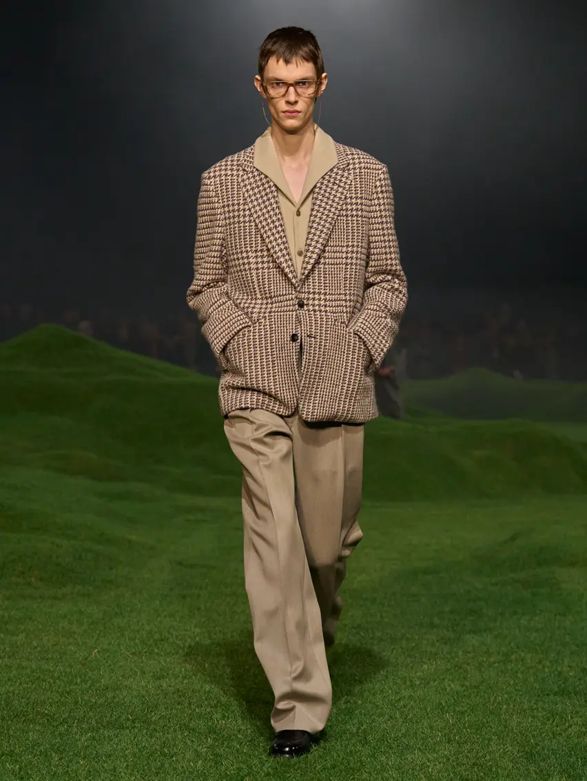 見事な創造力 Collection and Runway 2025: Show Fashion Winter | US ZEGNA スノーボード