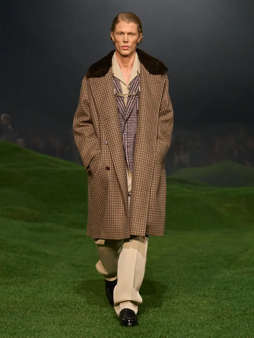 Winter Fashion Show 2025: Runway and Collection | ZEGNA JP