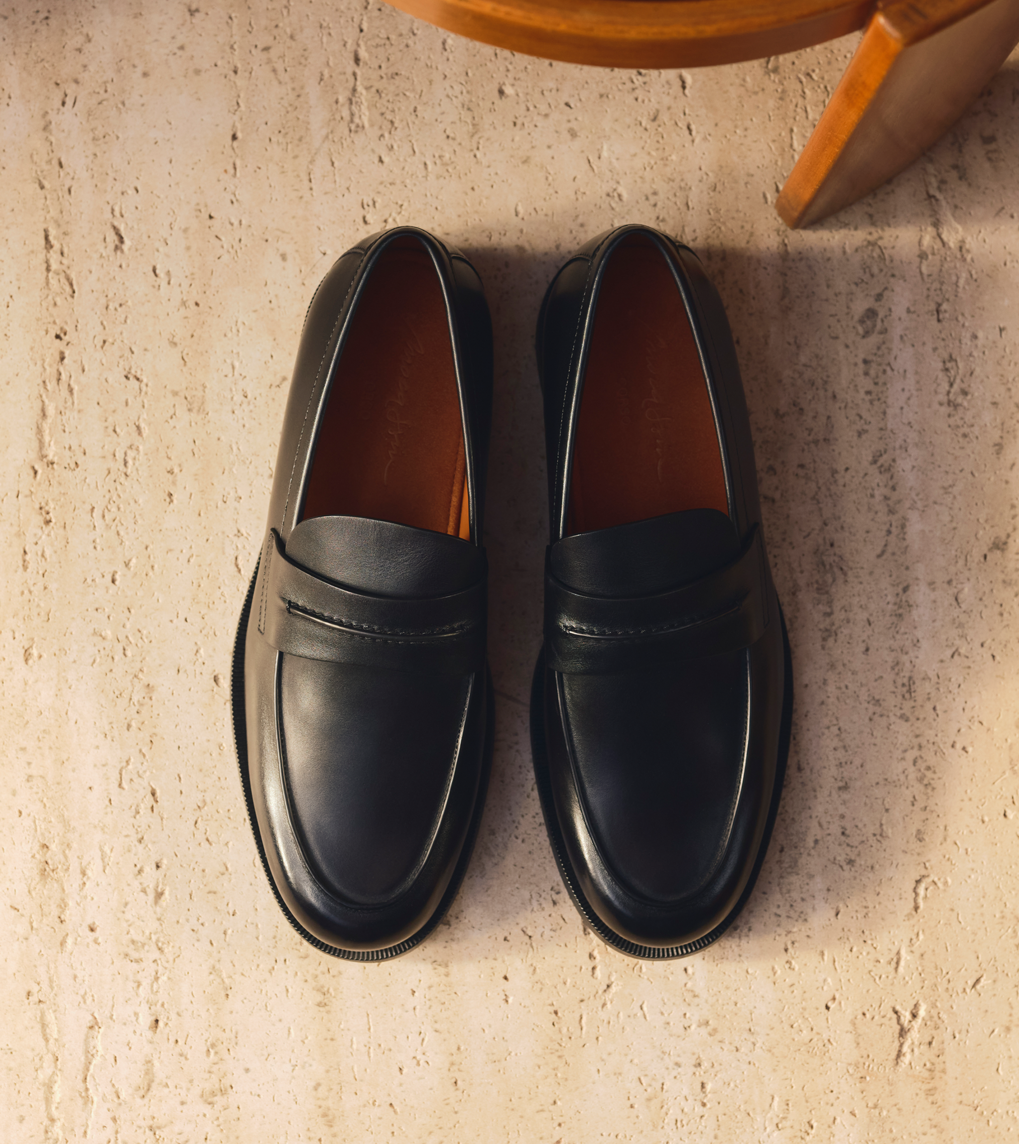 ラグジュアリーなメンズローファー：Mocassin JP