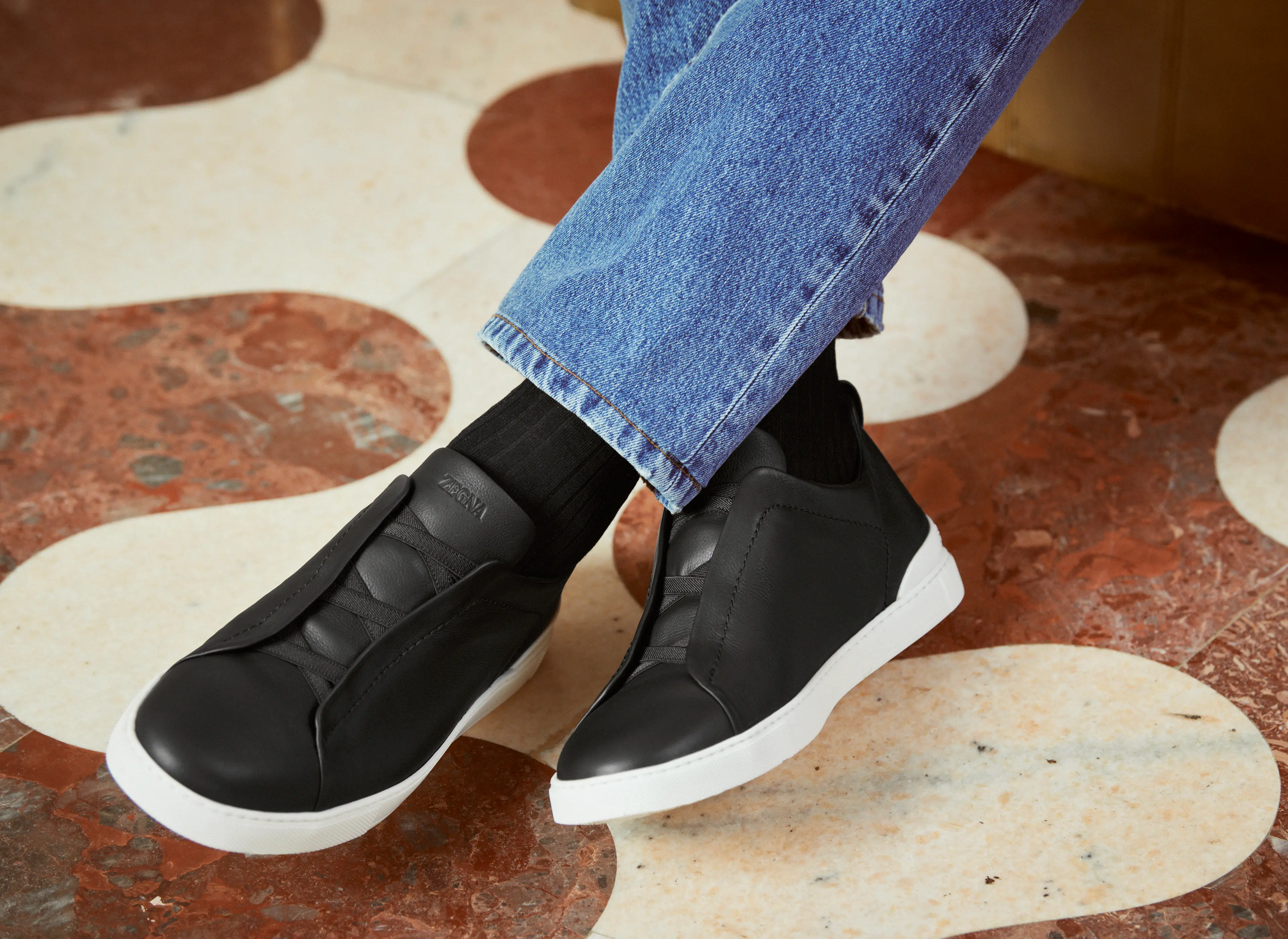 Sneakers ZEGNA Triple Stitch™ da uomo della collezione Primavera/Estate 2025.