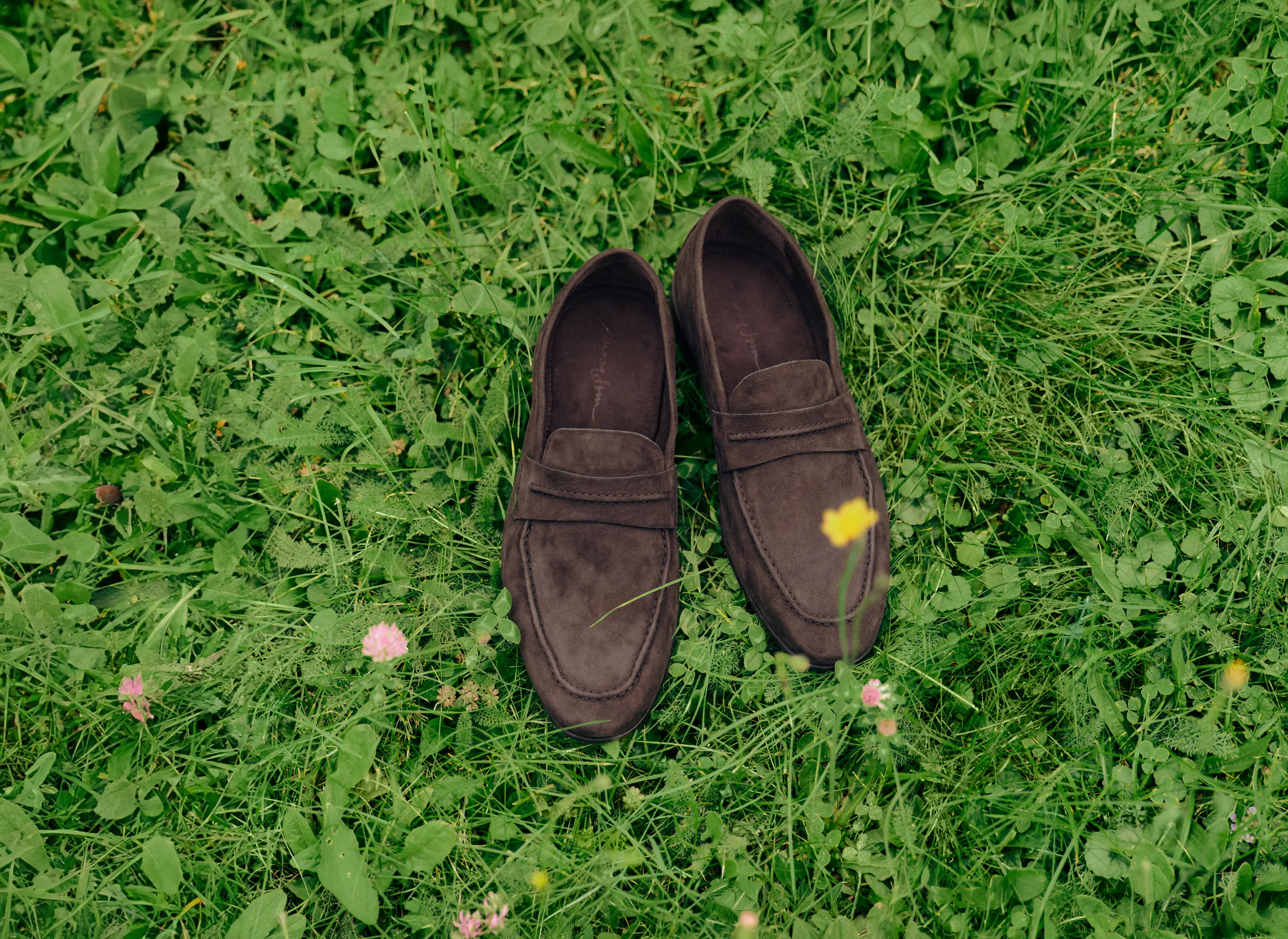 Mocasines de Nobuck ZEGNA de la colección Primavera-Verano 2026.