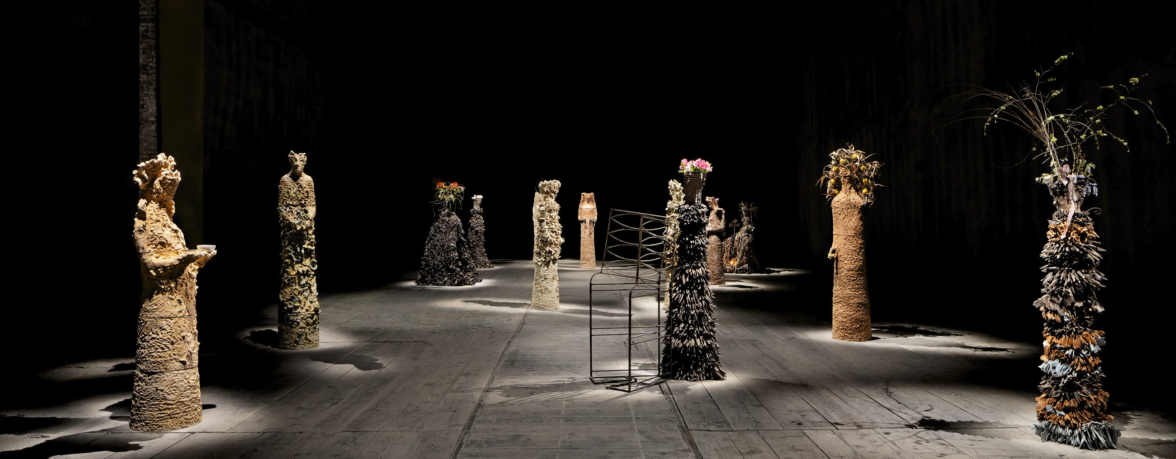 Un'opera alla La Biennale di Venezia 2026 di C. Canziani e C. Camoni per il Padiglione Italia, parte del progetto “Con te con tutto”.
