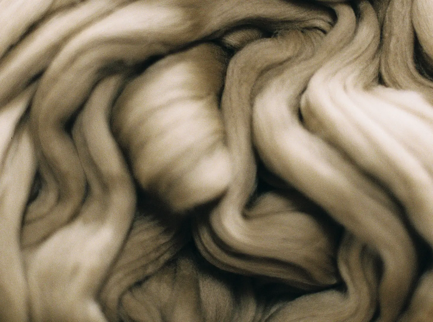 The ZEGNA Il Lanificio fragrance in its signature design.